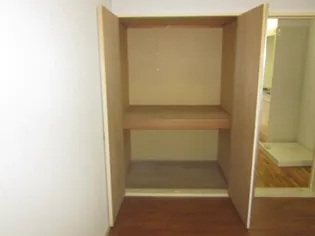 ロフトハウス吹上II【2階】の内装