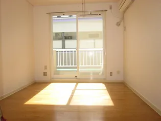 ロフトハウス吹上II【2階】の内装