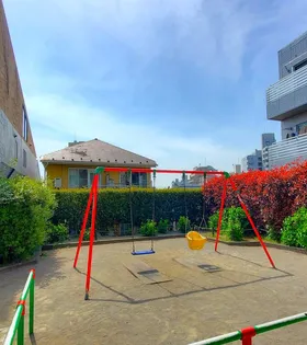 東京都文京区白山1【アパート】の外観