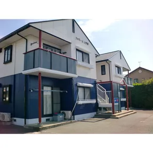 ファミーユ上宇部【2階】の外観