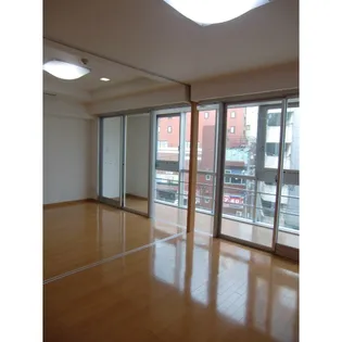 シティライト【7階】の居間