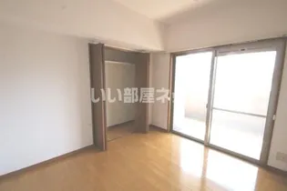 エイルヴィラグランシス駅前中央【2階】の内装