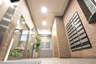 リバーフォレスト河原町【5階】の外観