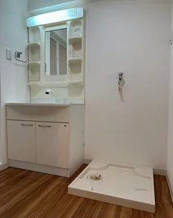 第5サンハイツ大森【4階】の外観