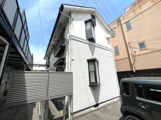 メゾンプルミエ-ルA【1階】の外観