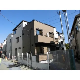 新川崎ヴィラージュA【2階】の外観