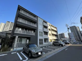 R-Gracia榴ヶ岡【1階】の外観