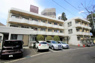 シャングリラ八幡【2階】の外観