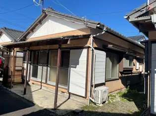 静岡県沼津市西沢田【一戸建】の外観