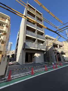 東京都新宿区大久保3【マンション】の外観