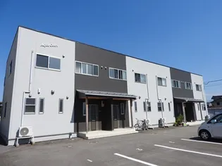 Aqua court C棟の外観