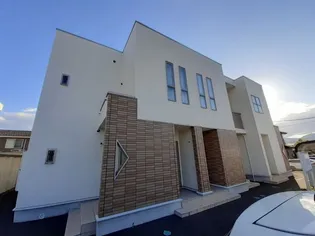 カーサ・エレガンテI【2階】の外観