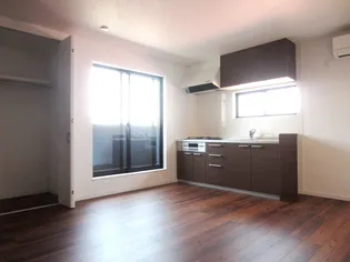 Fテラス南上町駅前【2階】の居間