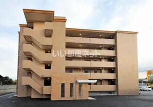 ラフィーネコート【2階】の外観