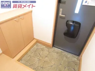 エスプワール矢倉下【2階】の玄関