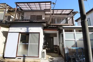 埼玉県坂戸市千代田2【一戸建】の外観