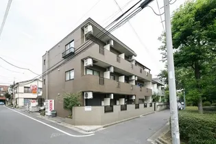 ジーテンスハウス【1階】の外観