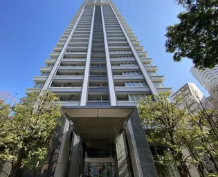 東京都港区芝1【マンション】の外観