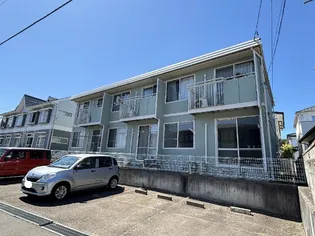 ファミール・セト【2階】の外観