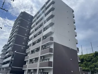 トレステーラ古国府駅前の画像