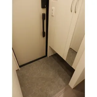 リカーム/オクト オクト【1階】の玄関