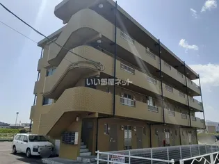 マンションClover【4階】の外観
