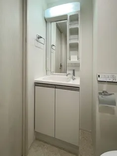 エルファーロ三軒茶屋【2階】の内装