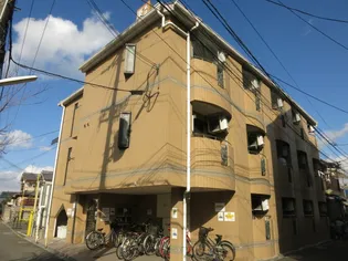 クレセント守口【3階】の外観