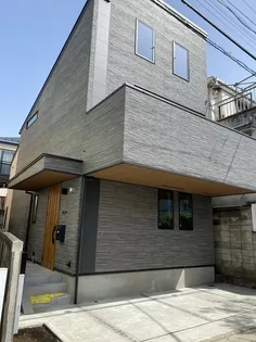 東京都目黒区東が丘1【一戸建】の外観