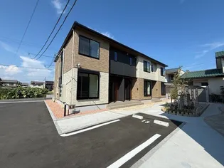 広島県福山市新涯町3【アパート】の外観