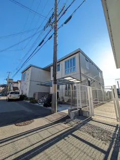 兵庫県加古川市平岡町山之上【アパート】の外観