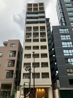 東京都新宿区市谷薬王寺町【マンション】の外観