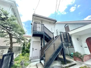 プチカーサ【2階】の外観