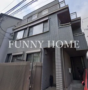 東京都渋谷区本町3【マンション】の外観