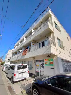 カザマビルの画像