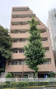 スカイコート目白台【6階】の外観