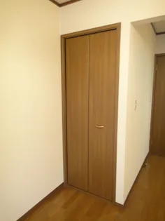 ナバルティAの内装