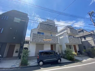 東京都世田谷区鎌田1【一戸建】の外観