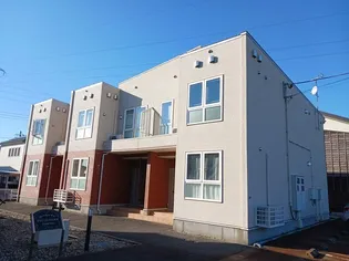 グランソレイユA【1階】の外観