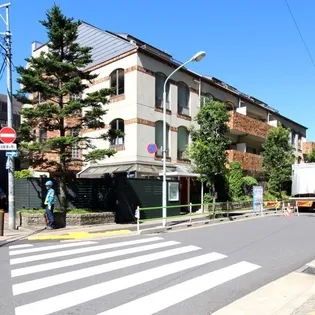 東京都港区三田1【マンション】の外観