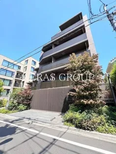 パークアクシス市谷加賀町【1階】の外観