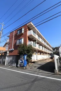 フラット永山【1階】の外観