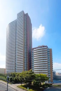 東京都新宿区河田町【マンション】の外観