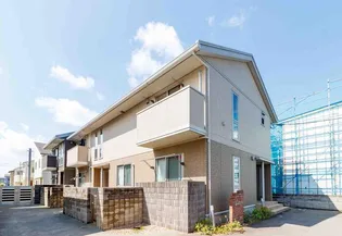 クレスポワール【1階】の外観