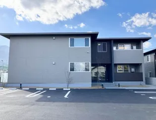 シャーメゾン エクラシエ【2階】の外観