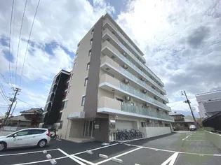 グラン シェーヌ八幡の画像