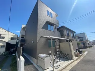 ORCHID RESIDENCE【1階】の外観