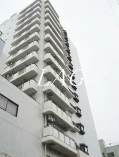 上野ロイヤルハイツ【11階】の外観