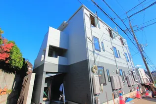 千葉県船橋市二宮2【アパート】の外観