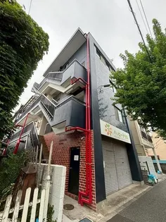 クオリアビルの画像